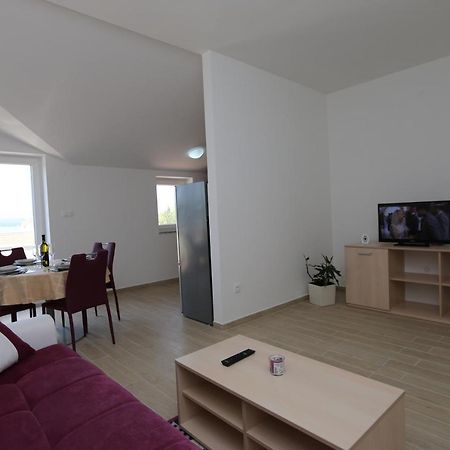 Apartments Sucic Iva I Tea 솔린 외부 사진