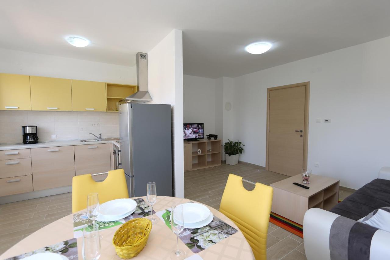 Apartments Sucic Iva I Tea 솔린 외부 사진