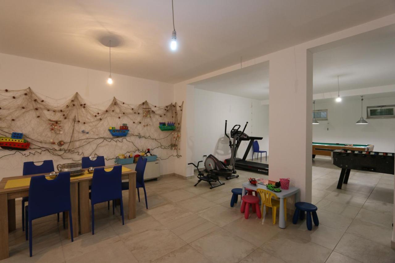 Apartments Sucic Iva I Tea 솔린 외부 사진